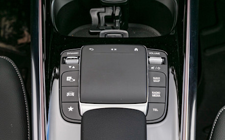 Editorial 2021 mercedes benz gla 250 4matic 24 jw