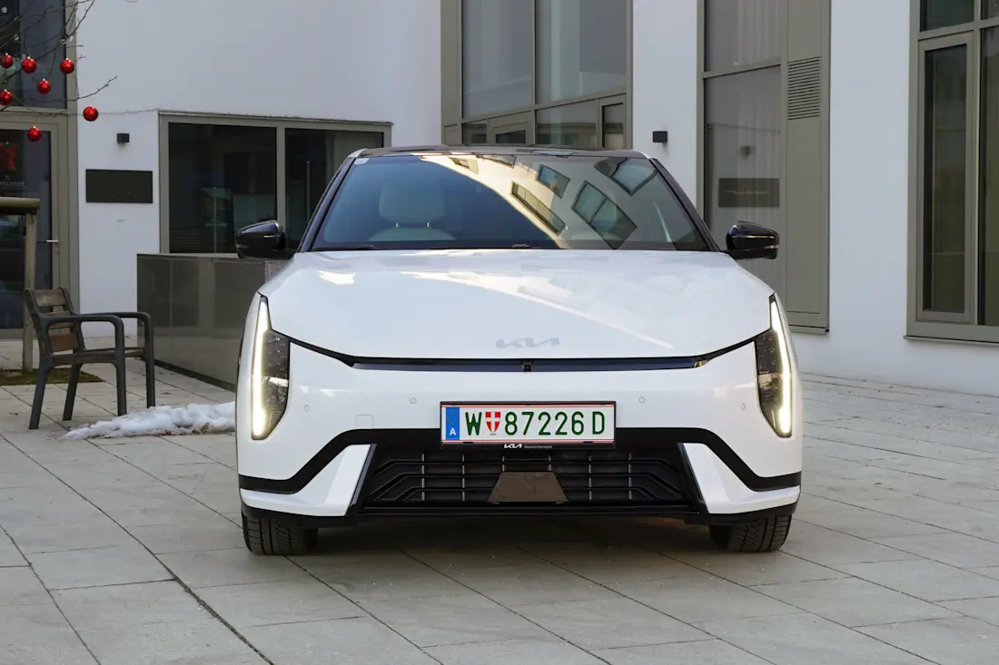 Kia EV4 Hatchback 2026_Frontansicht