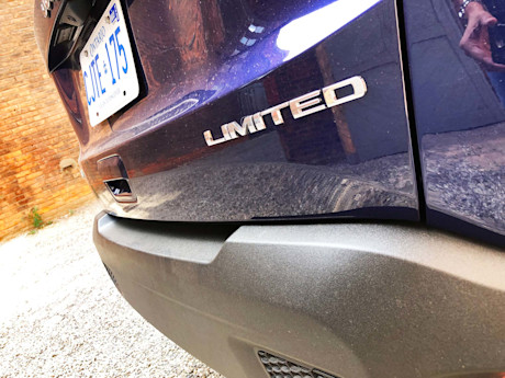 Editorial 2019 jeep renegade limited 4x4 12 jw