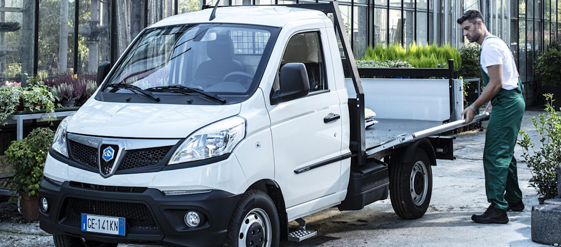 piaggio-porter-front