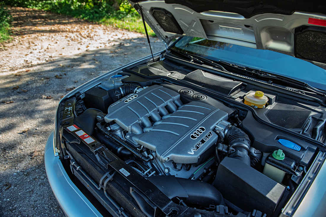 audi-a8-d2-w12-2002-motor