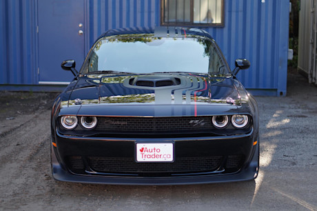 Editorial 2023 dodge challenger rt shakedown special edition td 231011 03 jl