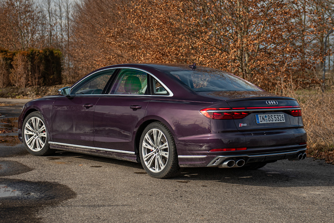 audi-s8-2025-heck
