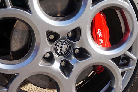 Editorial 2024 alfa romeo tonale veloce phev td 240415 18 jl