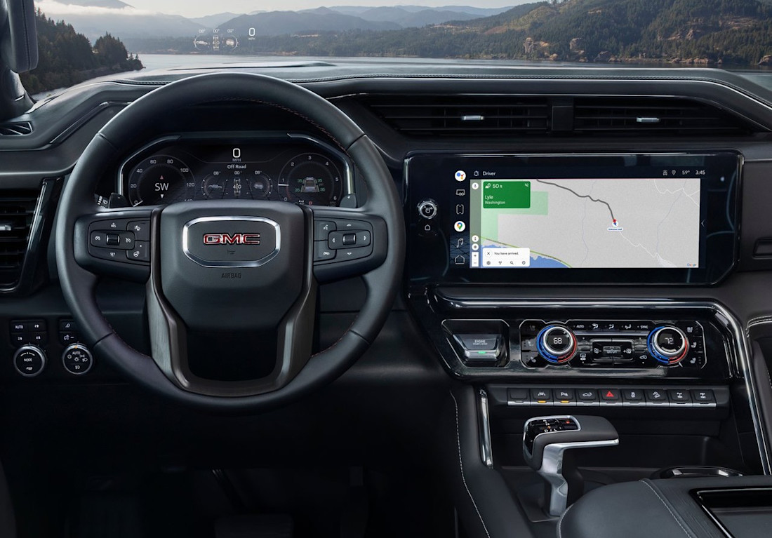 GMC-Sierra-2022 interior