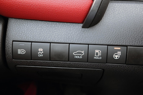 Editorial 2021 toyota camry hybrid xse 26 jm