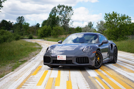 2026 Porsche 911 Turbo S-JL-25