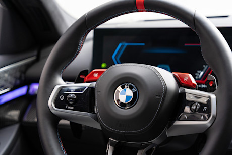 Editorial 2025 bmw m5 touring fd jw 241022 23