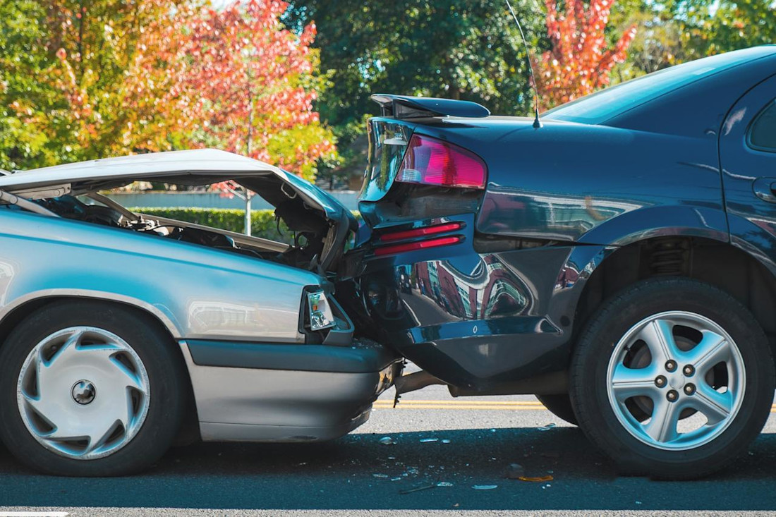 Incidente con veicolo non assicurato: chi paga, chi ha ragione, parcheggio