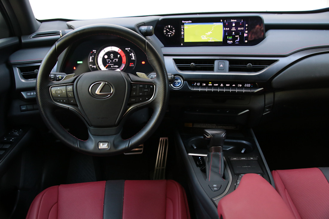 lexus-ux250h (24).JPG