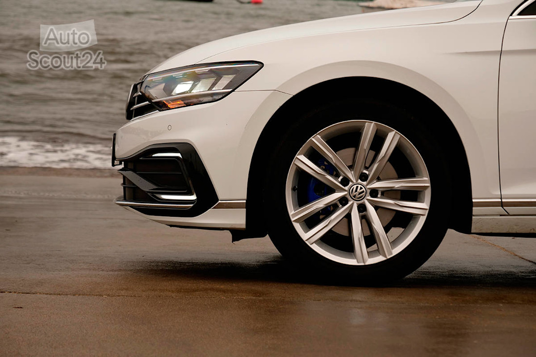 Prueba VW Passat GTE 2021 Ruben Fidalgo (10).jpg