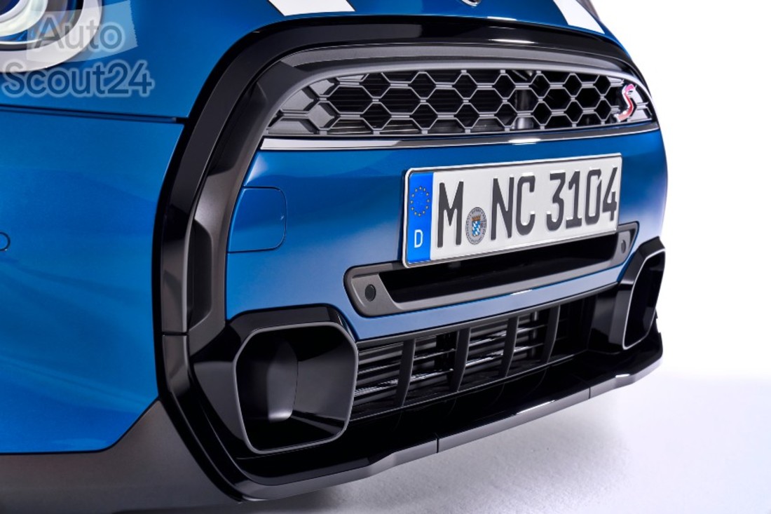 P90411811_highRes_mini-cooper-s-5-door (1).jpg