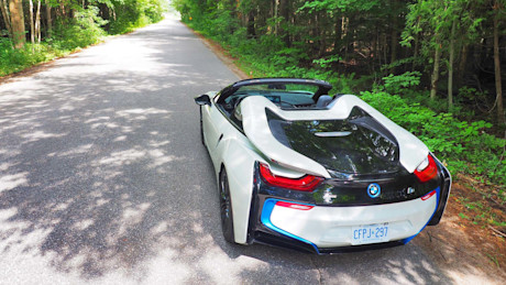 Editorial 2019 bmw i8 roadster 11 jp