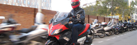Prueba: Aprilia SR Max 125 – GT en estado puro