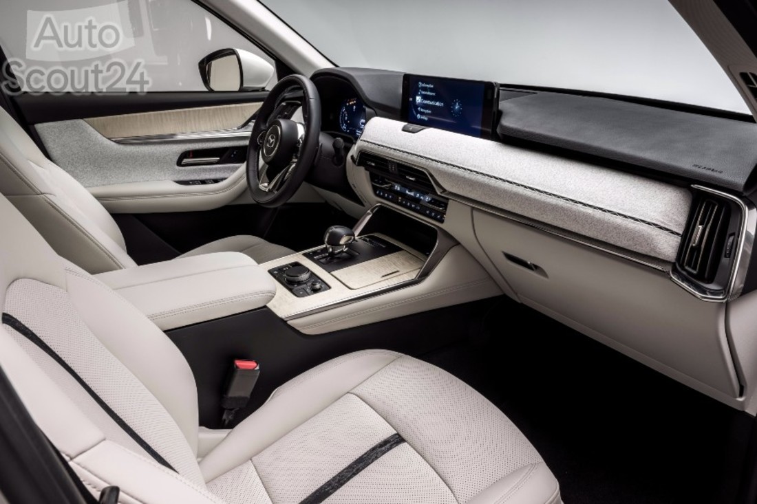 2022_mazda_cx-60_global_int_03_lowres(1).jpg