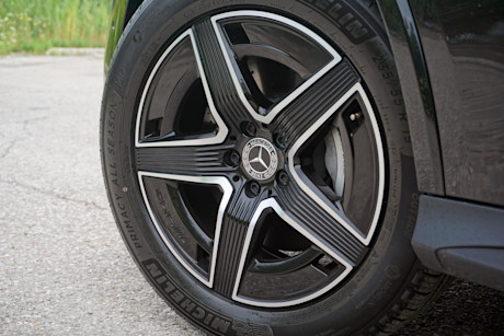 Editorial 2023 mercedes benz glc 300 td 230905 09 di