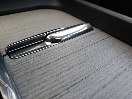 Editorial 2019 volvo v60 inscription 24 sw