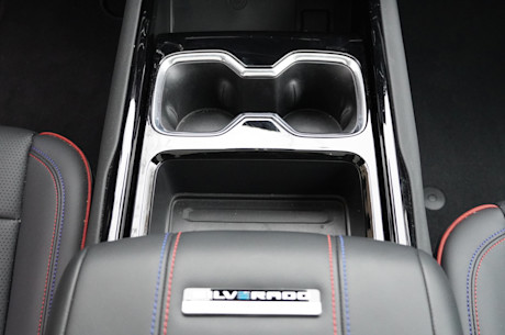 Chevrolet Silverado EV RST 2024 : essai routier Image