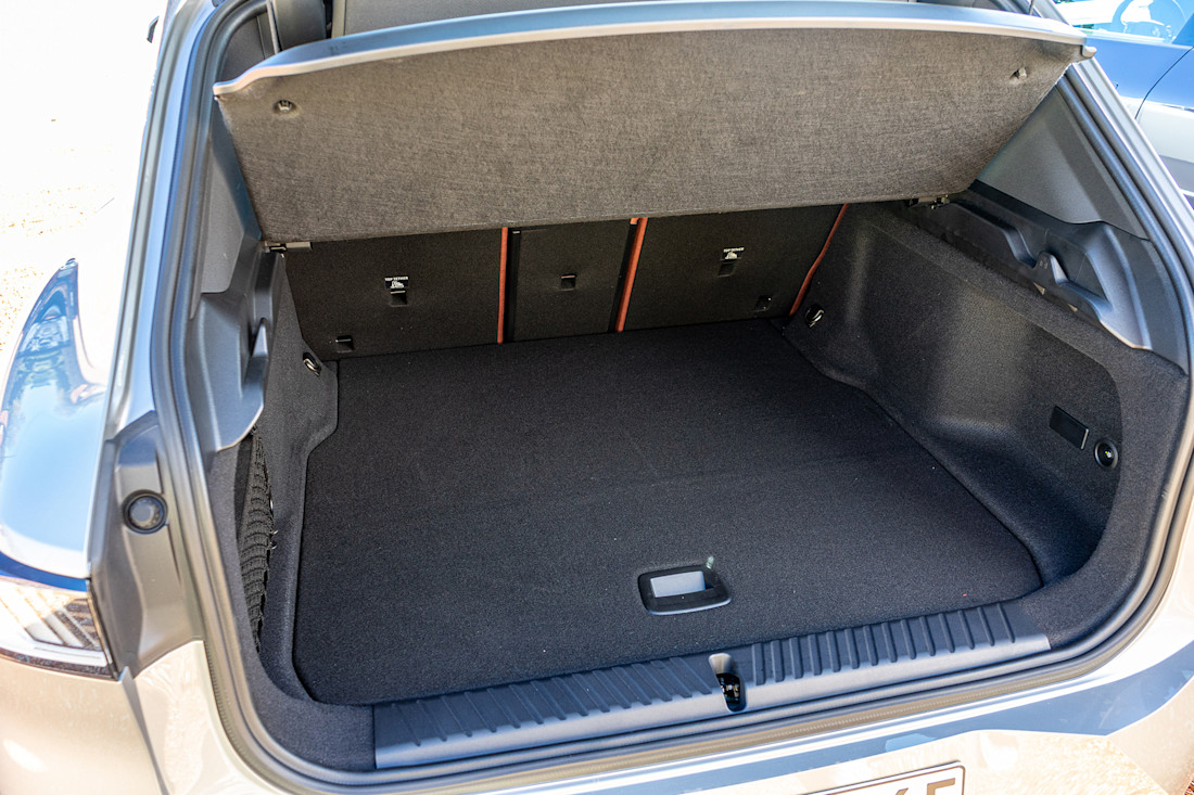 2027 BMW iX3 First Drive Review Image