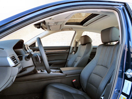 Editorial 2018 honda accord touring 15 bh