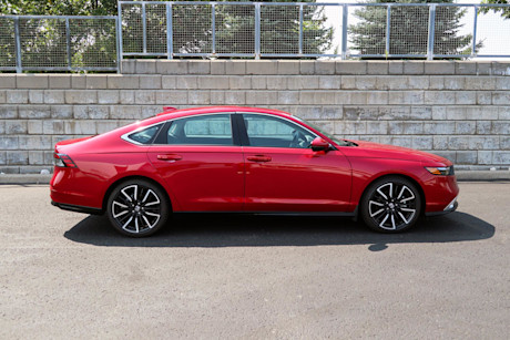 Editorial 2023 honda accord hybrid touring td 230929 07 jm