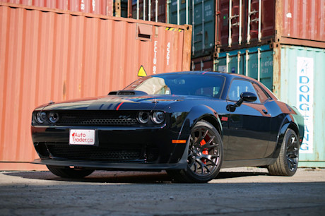 Editorial 2023 dodge challenger rt shakedown special edition td 231011 06 jl