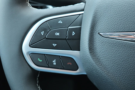 2025 Chrysler Grand Caravan Review Image