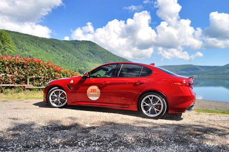 Editorial 2018 alfa romeo giulia quadrifoglio 06 mb