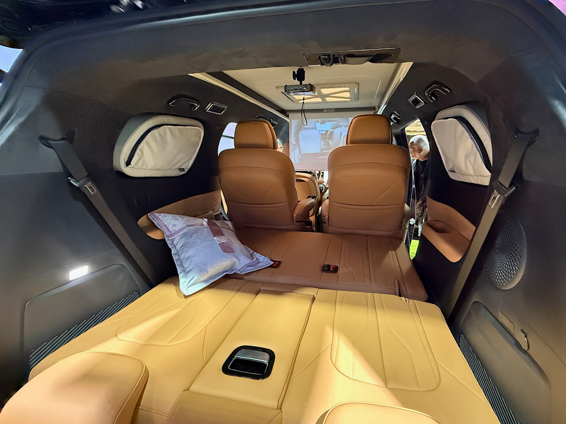 5 Coolest Chinese EVs at 2026 Paris Motor Show - NF - CT - 261019 - 7.jpg