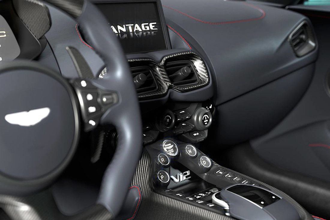 Aston Martin Vantage V12 2023 (1).jpg