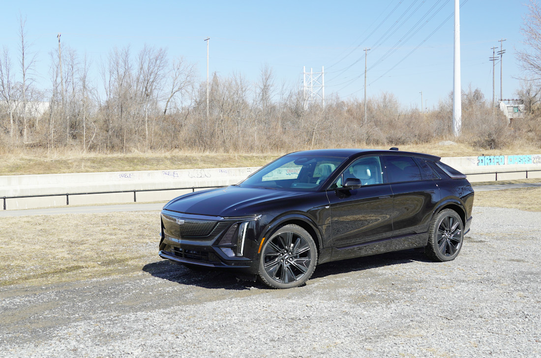 Cadillac Lyriq 2025 : essai routier Body Image