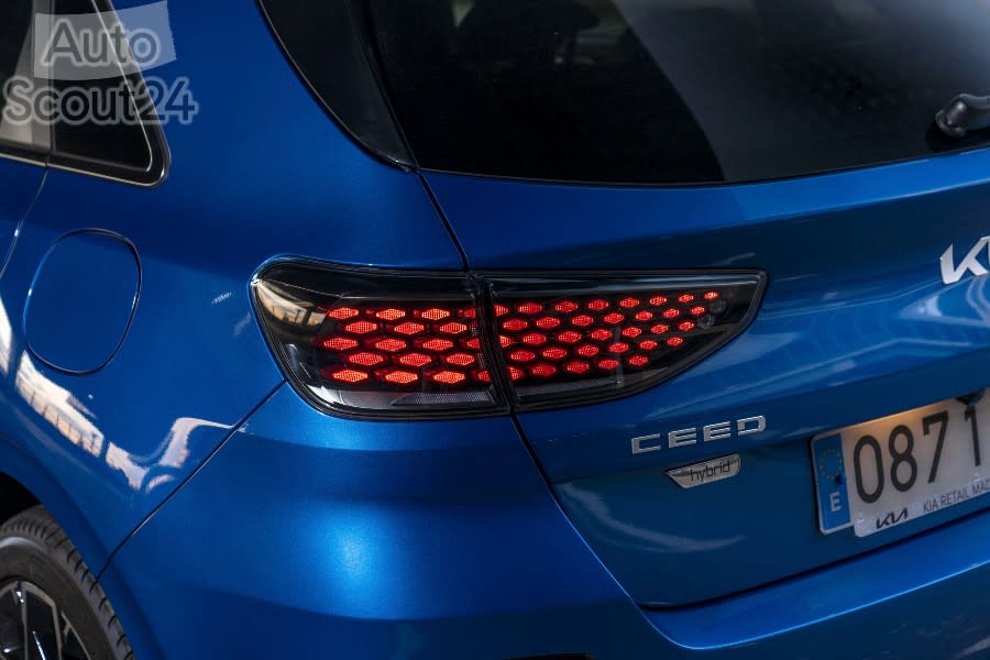 KIA CEED_006(1).jpg