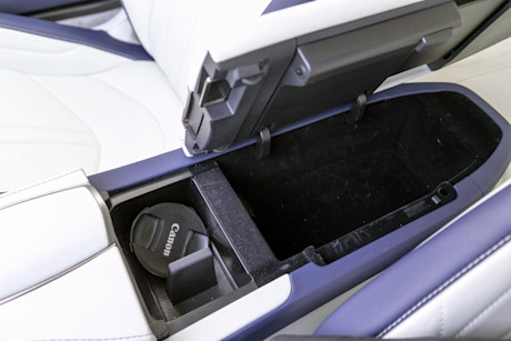 Editorial 2024 lexus lc 500 convertible td 240111 26 jw