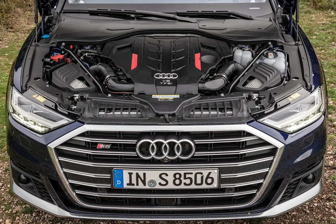 Audi-S8-Engine Audi-S8-Engine