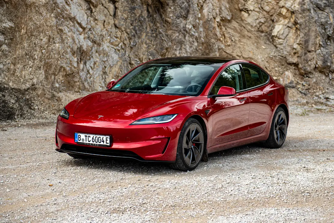 tesla-model-3-performance-2024-titelbild tesla-model-3-performance-2024-titelbild