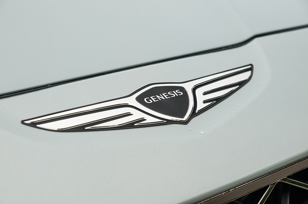 Editorial 2025 genesis gv80 coupe fd jv 24080611