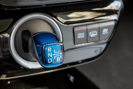 Editorial 2022 toyota prius prime upgrade 30 jm