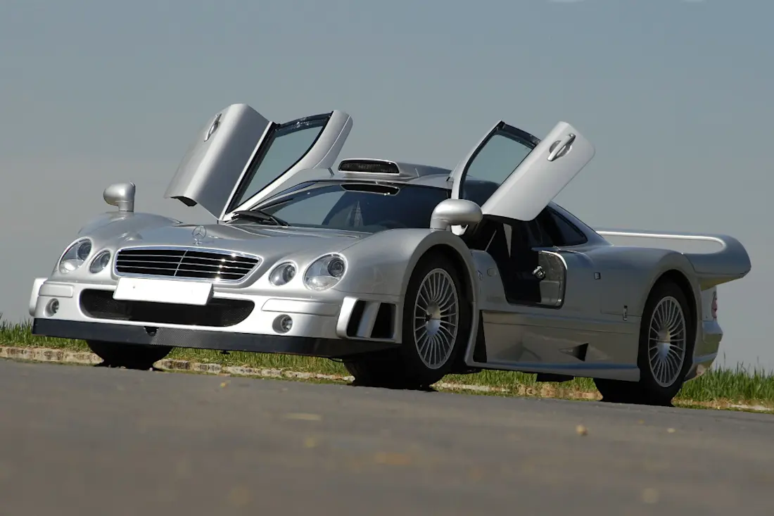 mercedes-benz clk gtr amg road version