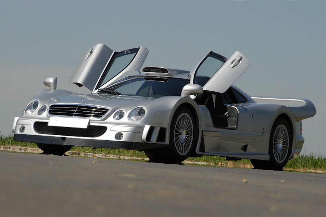 mercedes-benz_clk_gtr_amg_road_version.jpg