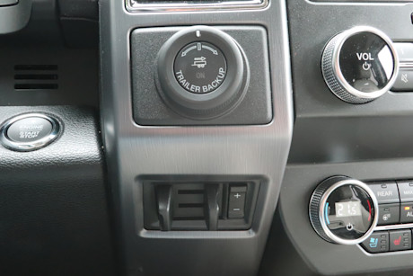 Editorial ford expedition platinum 2019 48
