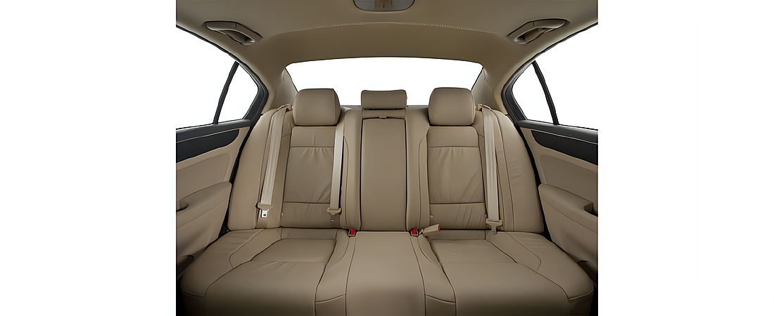 Hyundai Genesis Sedan 2011 14