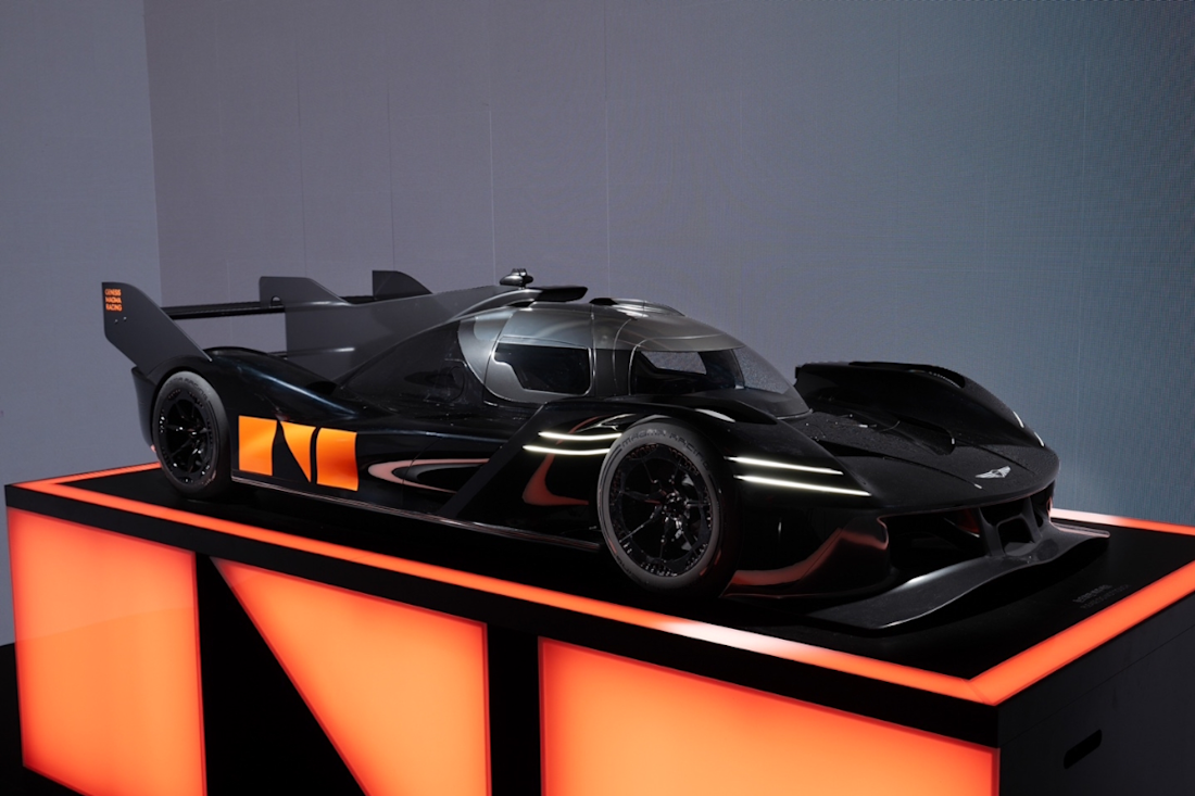 250403-genesisxgrancoupeconceptxgranconvertibleconceptmakeworldpremiereatseoulmobilityshow2025-4