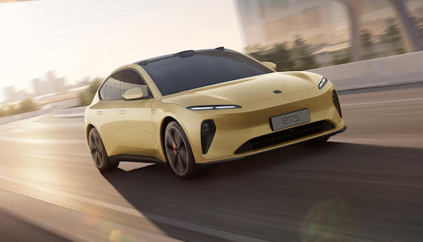 NIO ET5