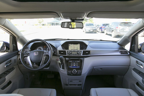 Editorial 2015 honda odyssey touring jw 10