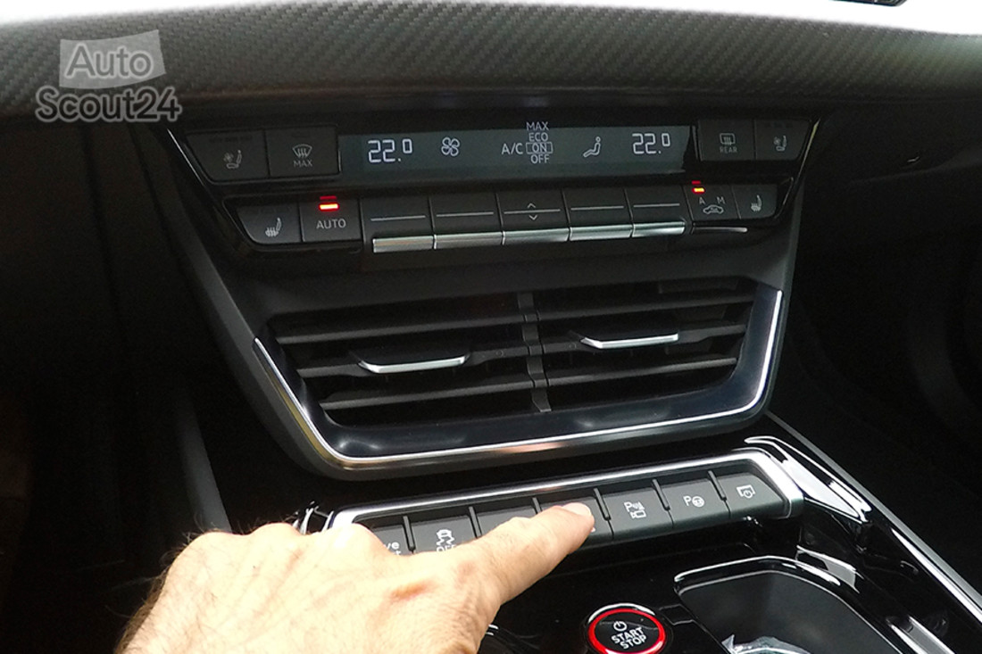 fotos audi e-tron gt botones y climatizador.jpg
