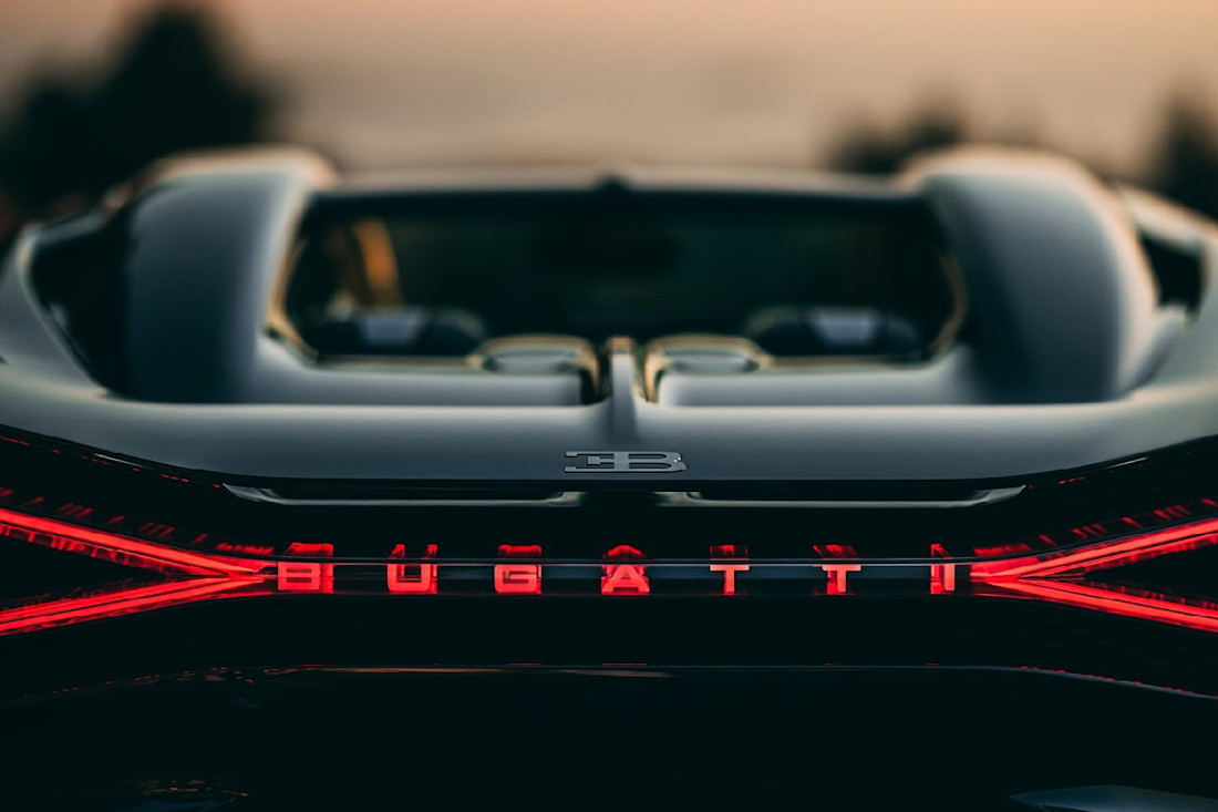 oferta-rimac-porsche-bugatti-2025 (7).jpg