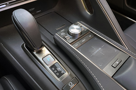Editorial 2022 lexus lc 500 convertible 31 ct