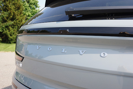 2025 Volvo EX90 Review + Video Image