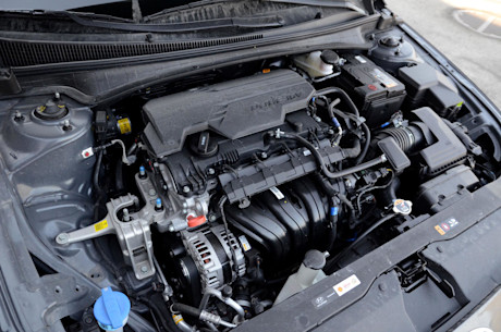 Hyundai Elantra 2024 : essai routier Image