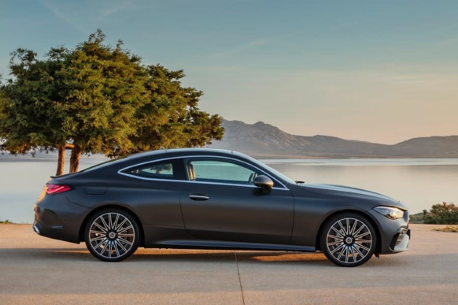 Mercedes-Benz-CLE_Coupe-2024-1024-0f.jpg